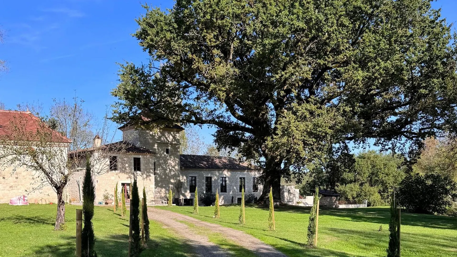 Bastide La Guilhabertie Otel Le Verdier  Konukevi