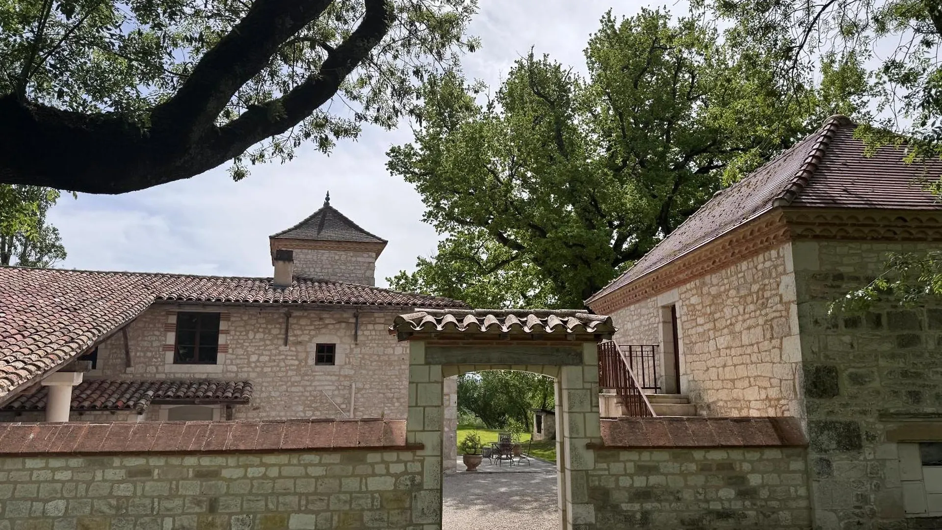 Konukevi Bastide La Guilhabertie Otel Le Verdier  Fransa